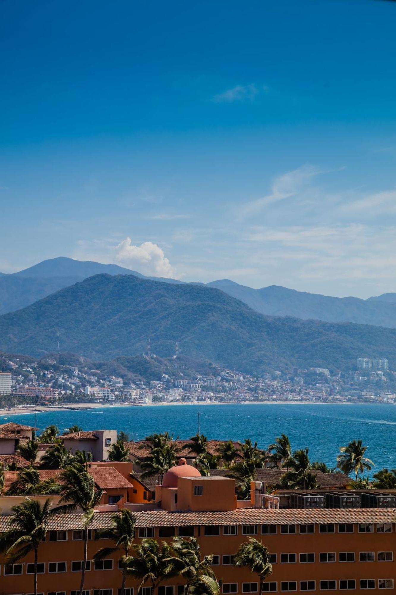 Hotel One Puerto Vallarta Aeropuerto Exteriér fotografie