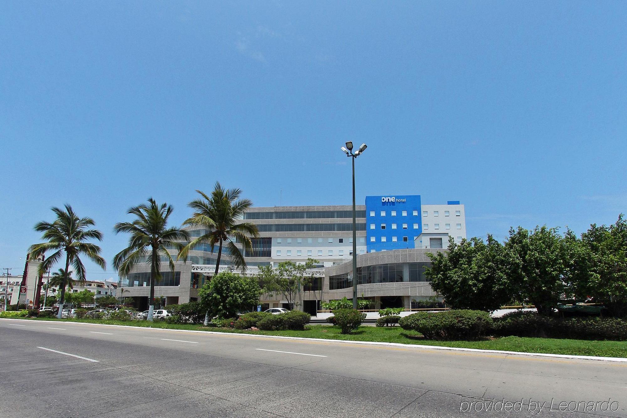 Hotel One Puerto Vallarta Aeropuerto Exteriér fotografie