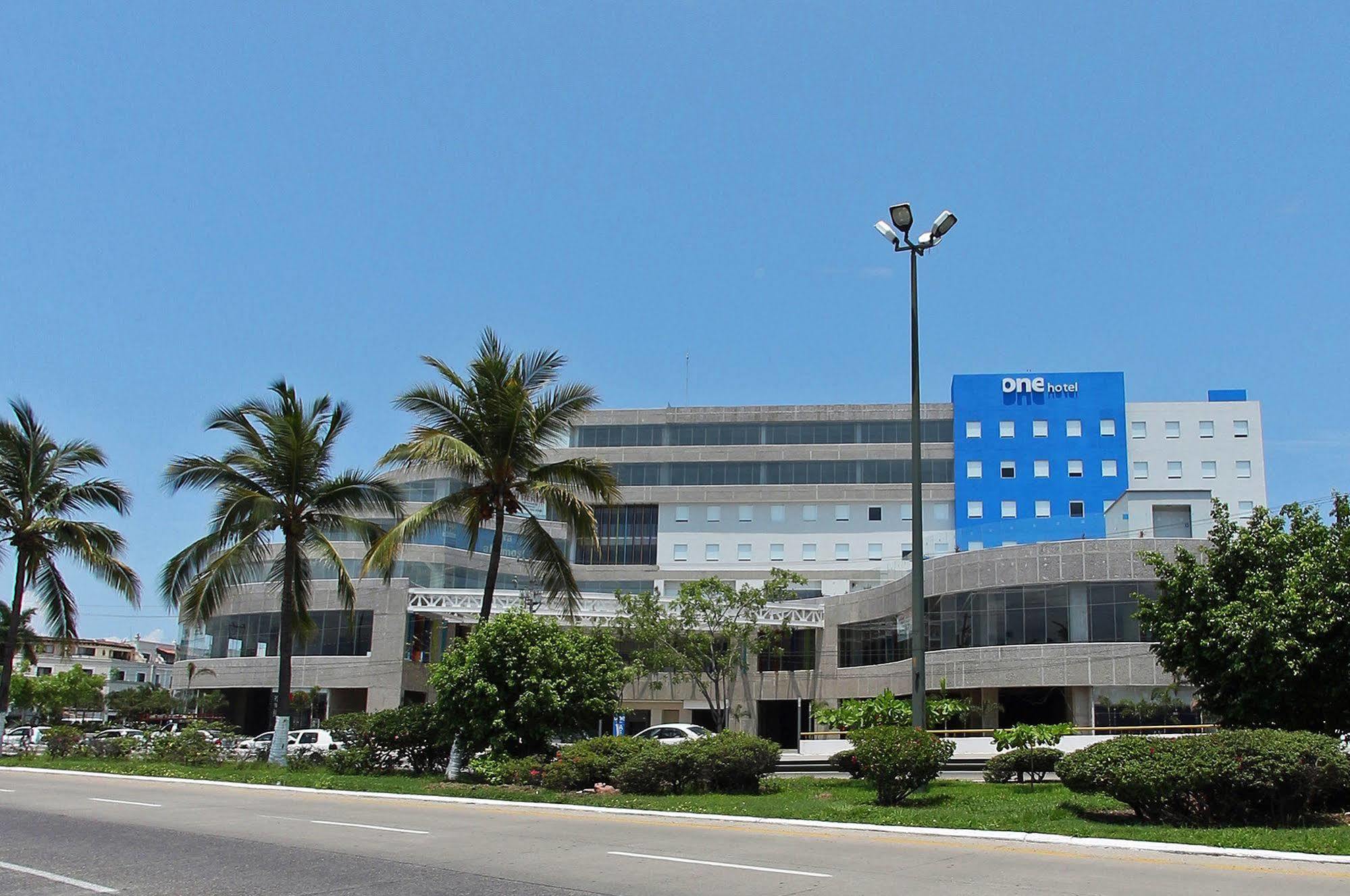 Hotel One Puerto Vallarta Aeropuerto Exteriér fotografie